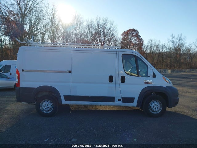 3C6TRVAG3JE118426 RAM Promaster Cargo Van