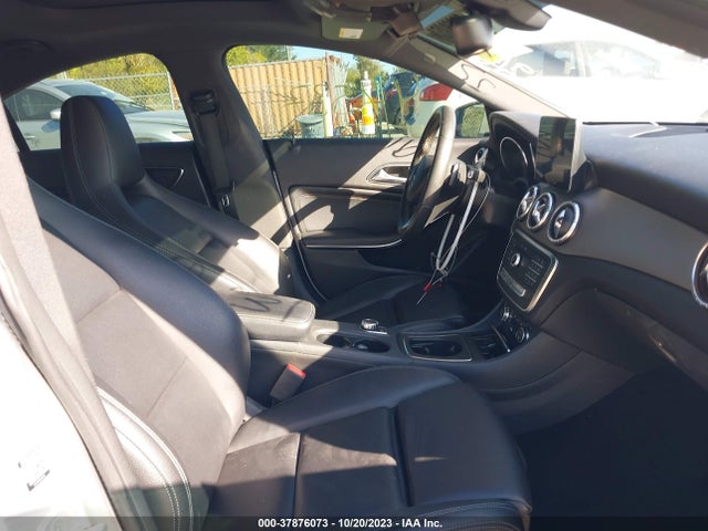 2018 MERCEDES-BENZ CLA 250 VIN: WDDSJ4EB5JN546195