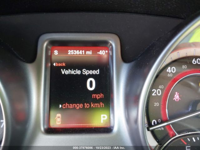 3C4PDCGB9FT564818 Dodge Journey Crossroad