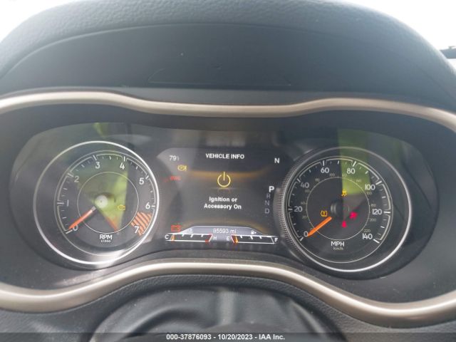1C4PJMDB0FW739700 Jeep Cherokee Limited
