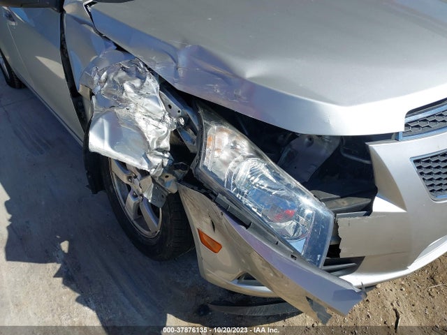 Chevrolet Cruze 1lt 2014 1G1PC5SB7E7156948 Image 6