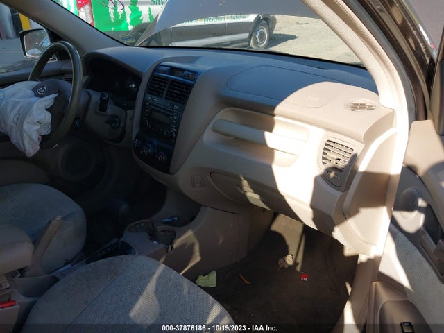 2007 KIA SPORTAGE LX VIN: KNDJF724577391613
