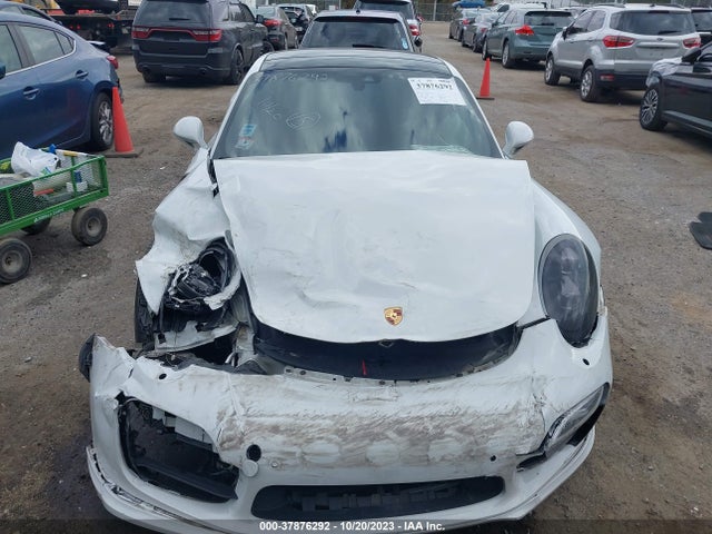 Porsche 911 Turbo S 2015 WP0AD2A98FS166930 Image 11