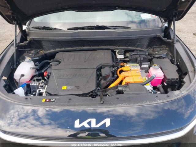 KNDCP3LE4P5090817 KIA NIRO LX