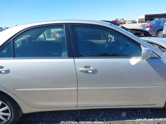 2005 TOYOTA CAMRY LE VIN: 4T1BE32K75U413278