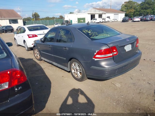 2005 SAAB 9-3 YS3FB49SX51005667 Photo 2