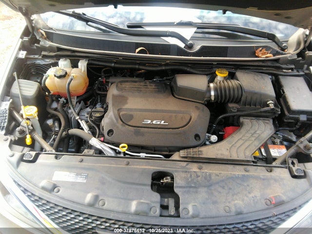 2C4RC1DG1HR621082 Chrysler Pacifica Touring
