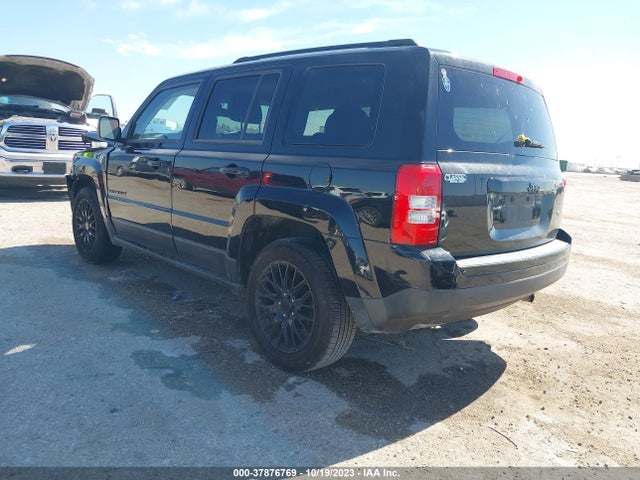 1C4NJPBA3FD359023 Jeep Patriot Altitude Edition