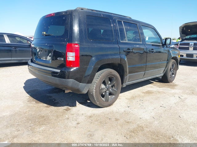1C4NJPBA3FD359023 Jeep Patriot Altitude Edition