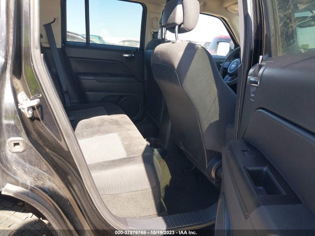1C4NJPBA3FD359023 Jeep Patriot Altitude Edition