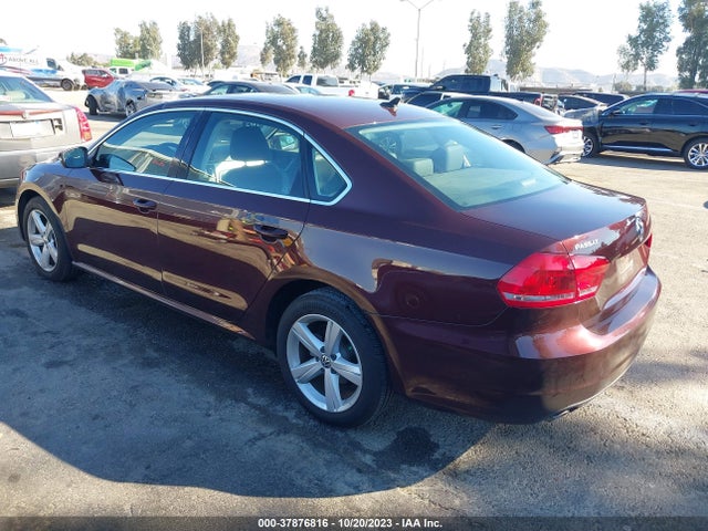 2013 VOLKSWAGEN PASSAT SE W/SUNROOF & NAV VIN: 1VWBP7A39DC020206