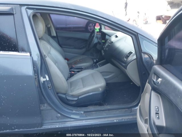 KNAFZ4A86E5104625 KIA FORTE EX