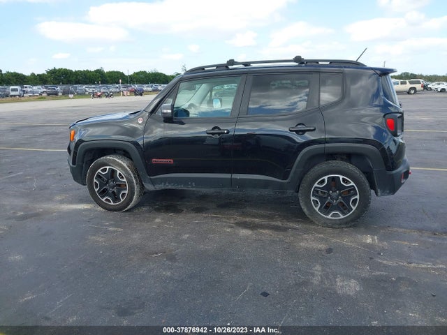 Jeep Renegade Trailhawk 2016 ZACCJBCT1GPD00873 Image 14