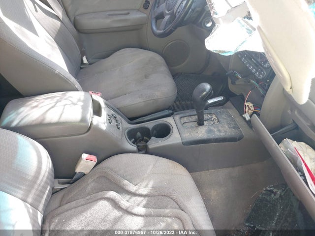 2003 JEEP LIBERTY SPORT VIN: 1J4GL48K03W623312
