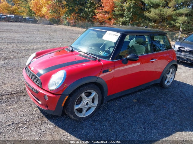 2005 MINI COOPER HARDTOP WMWRC33415TJ67579 Photo 1