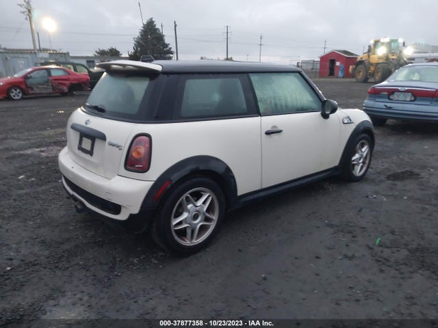 2007 MINI COOPER HARDTOP WMWMF73567TL85330 Photo 3