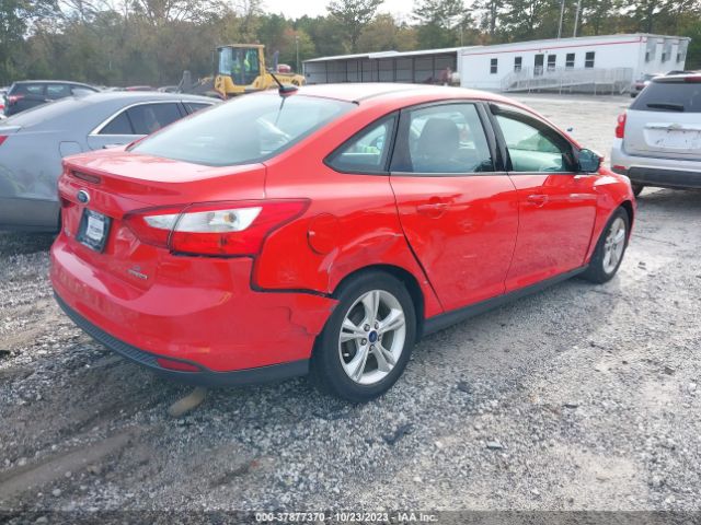 1FADP3F28EL438980 Ford FOCUS SE