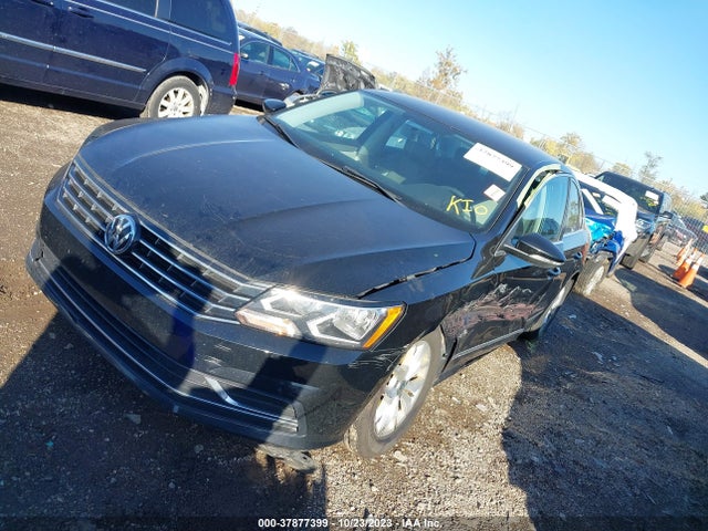 1VWAS7A34GC051958 Volkswagen Passat 1.8t S