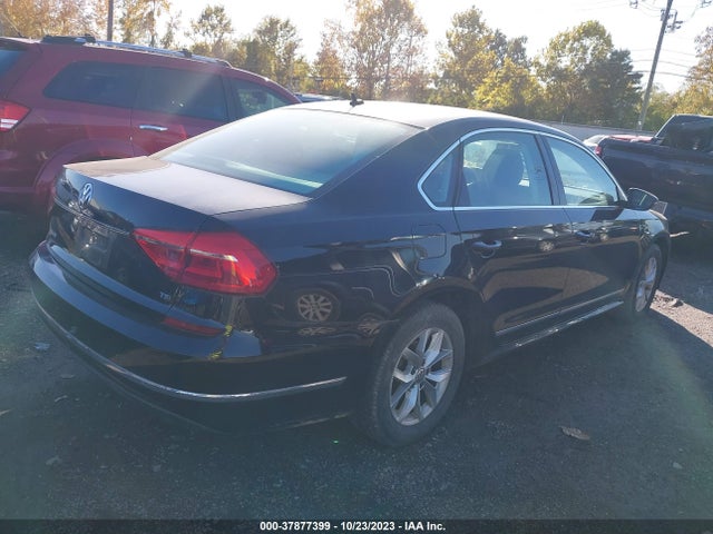 1VWAS7A34GC051958 Volkswagen Passat 1.8t S
