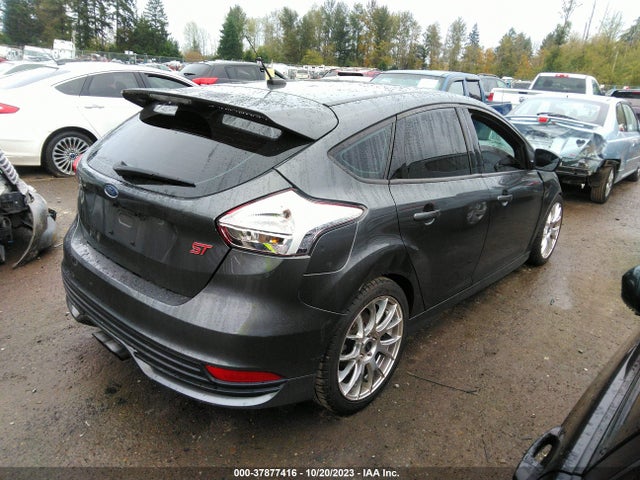 2017 FORD FOCUS ST VIN: 1FADP3L97HL329478