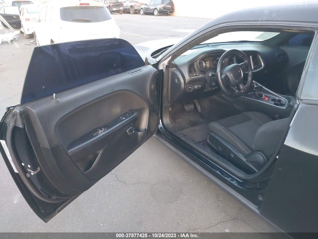 Dodge Challenger Sxt 2018 2C3CDZAG5JH172429 Image 5