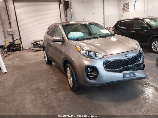 2019 KIA SPORTAGE LX VIN: KNDPMCAC9K7529776