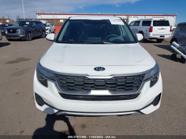 KNDEPCAA8M7179993 KIA Seltos Lx
