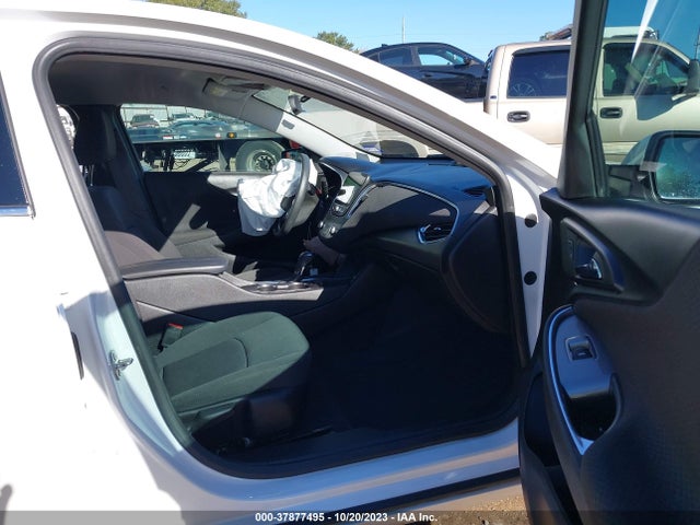 Chevrolet MALIBU LT 2019 1G1ZD5ST0KF116484 Image 5