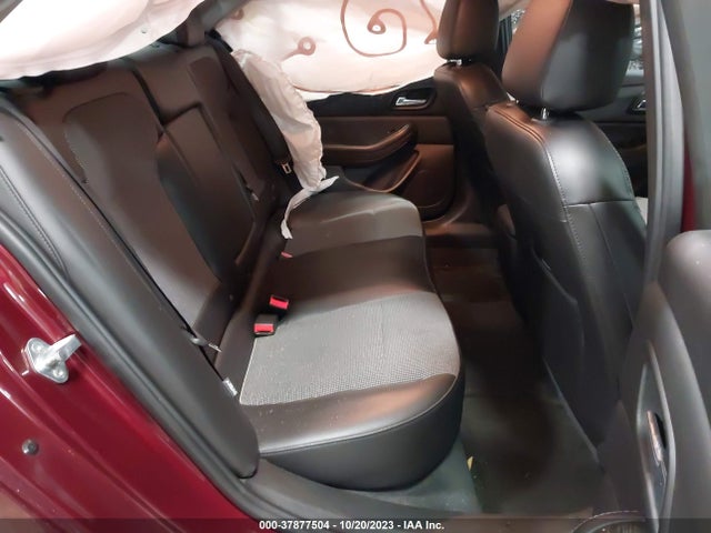 Chevrolet MALIBU LT 2015 1G11C5SL4FF154693 Image 8