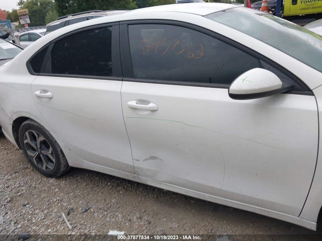 2021 KIA FORTE LXS VIN: 3KPF24AD3ME275808