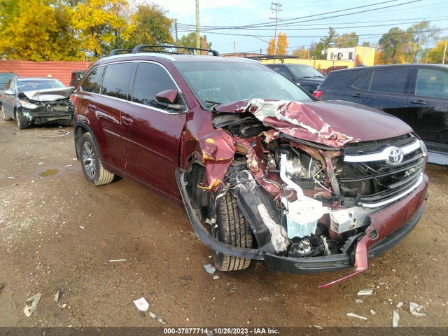 Toyota Highlander Xle 2016 5TDJKRFH8GS277017 Image 1
