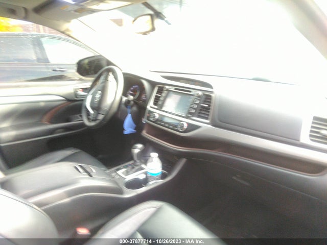 Toyota Highlander Xle 2016 5TDJKRFH8GS277017 Image 5