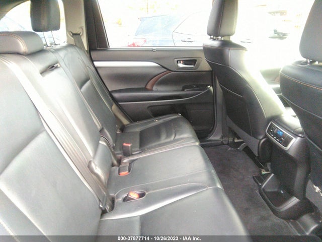 Toyota Highlander Xle 2016 5TDJKRFH8GS277017 Image 8