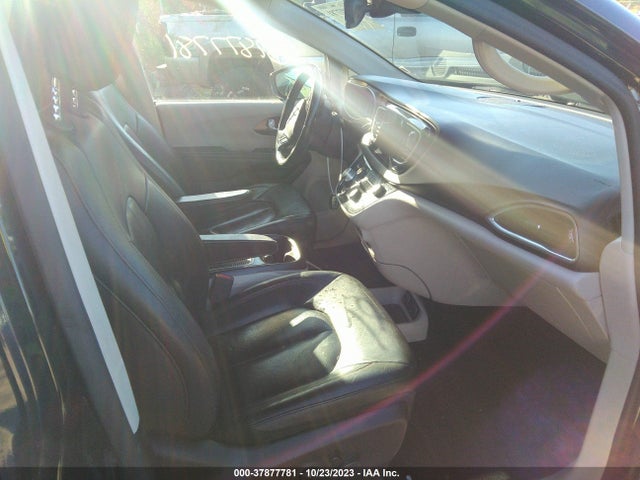 2C4RC1EG3JR106685 Chrysler Pacifica Touring L Plus