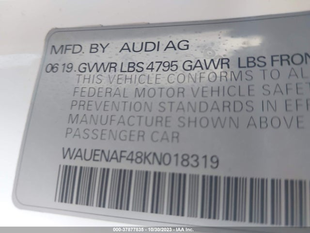 Audi A4 Premium Plus 2019 WAUENAF48KN018319 Image 9
