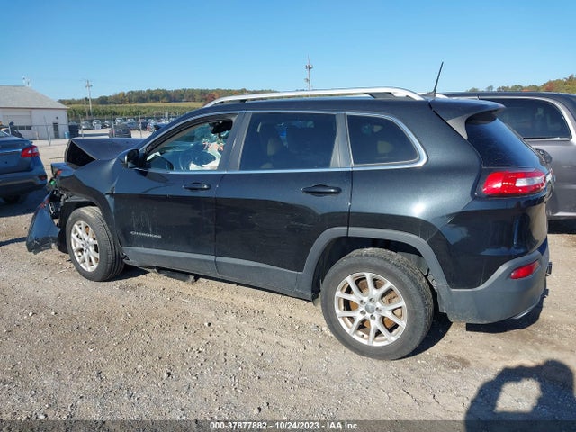 1C4PJLCS3FW771150 Jeep Cherokee Latitude