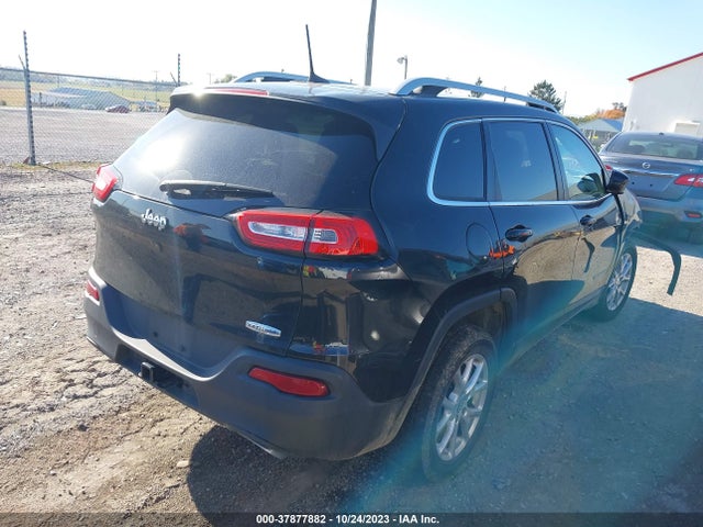 1C4PJLCS3FW771150 Jeep Cherokee Latitude