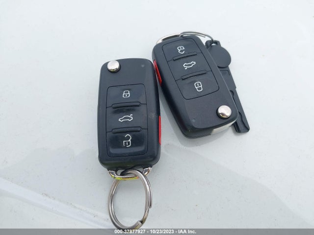 1VWAS7A38GC049422 Volkswagen Passat 1.8t R-line