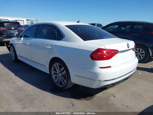 1VWAS7A38GC049422 Volkswagen Passat 1.8t R-line