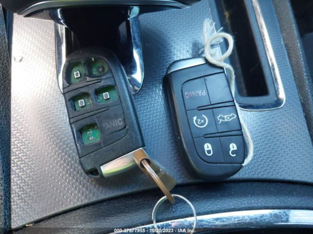 2C3CDXHG9EH138090 Dodge Charger Sxt
