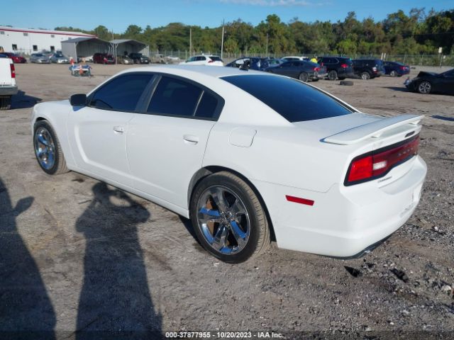 2C3CDXHG9EH138090 Dodge Charger Sxt