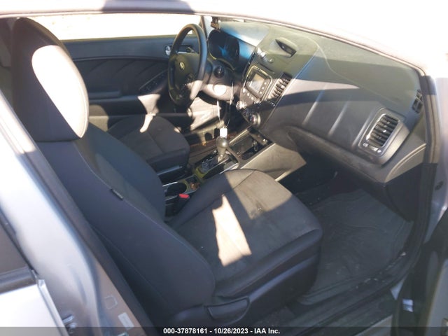 KIA FORTE LX 2017 3KPFL4A74HE126658 Image 5