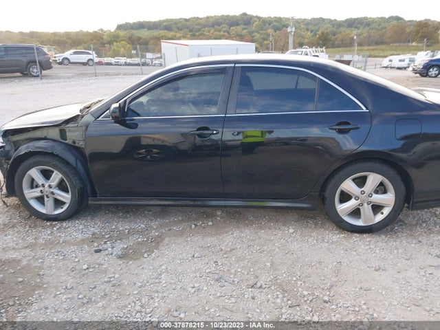 2011 TOYOTA CAMRY VIN: 4T1BF3EK8BU747744