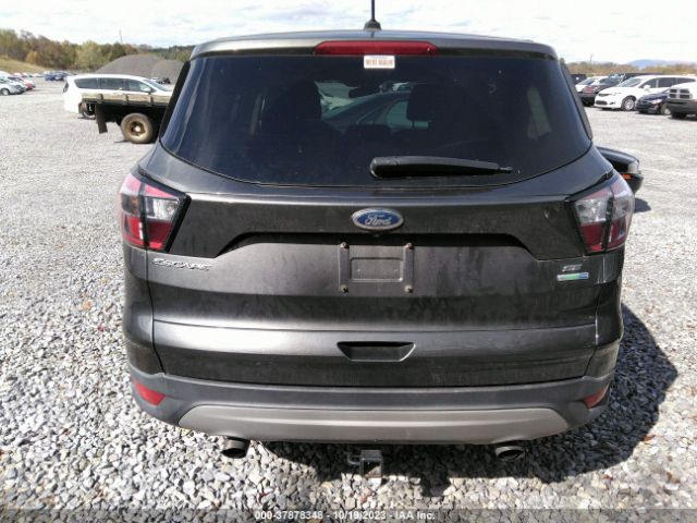 1FMCU9GD8HUE37730 Ford ESCAPE SE