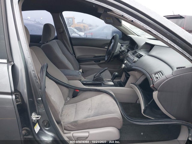 2010 HONDA ACCORD SDN LX-P VIN: 1HGCP2F48AA026258