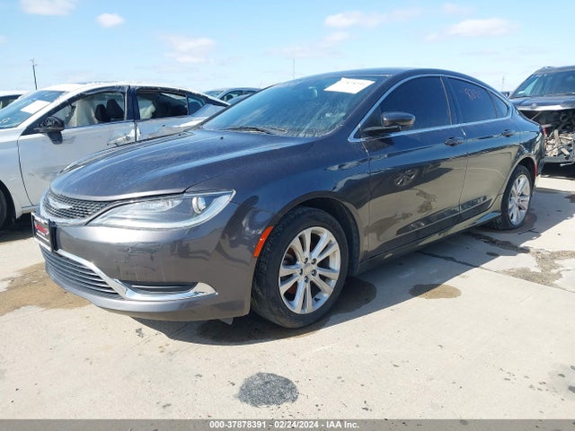 Chrysler 200 Limited 2015 1C3CCCAB6FN502940 Image 2
