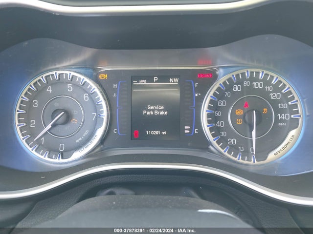 Chrysler 200 Limited 2015 1C3CCCAB6FN502940 Image 7