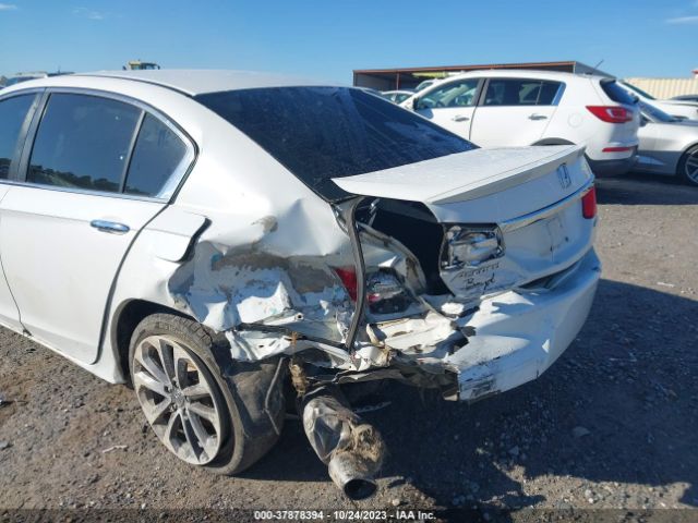 1HGCR2F5XFA042696 Honda Accord Sedan Sport