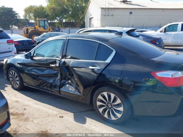 1HGCR6F78FA009446 Honda Accord Hybrid Touring