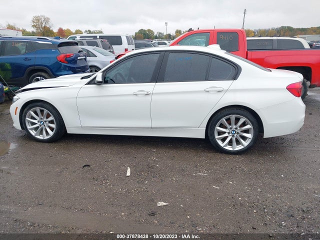 BMW 320i Xdrive 2016 WBA8A3C52GK551700 Image 13